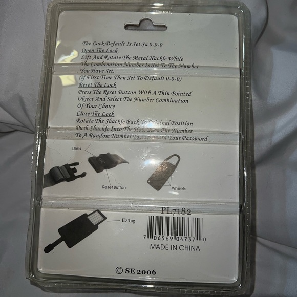 Travel Lock 🔒 - Picture 3 of 3